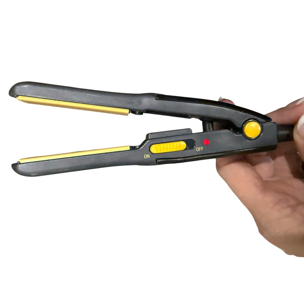 BaByliss Pro Ceramic Tools 6" Mini Flat Iron Travel Compact Hair Straightener - Picture 3 of 8